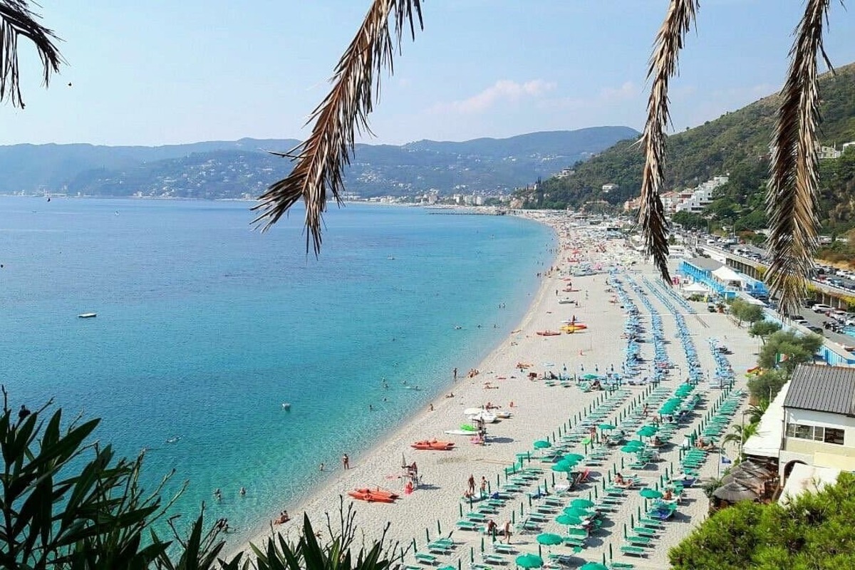 CAPODANNO 2027 A FINALE LIGURE
